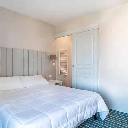 Les Thermes 532 - Vue Mer Avec Piscine Partagee Concarneau Exterior foto
